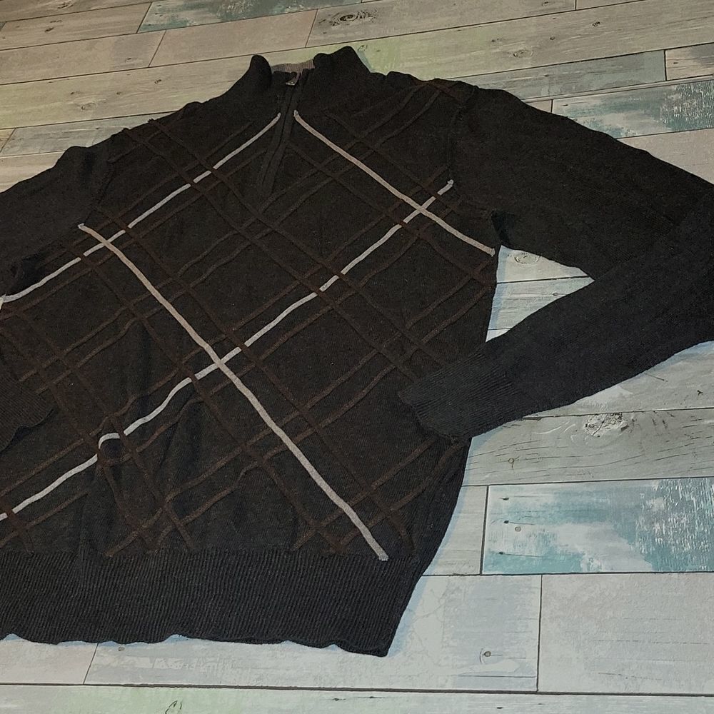 BKE Sweater sz Large - Picture 2 of 5